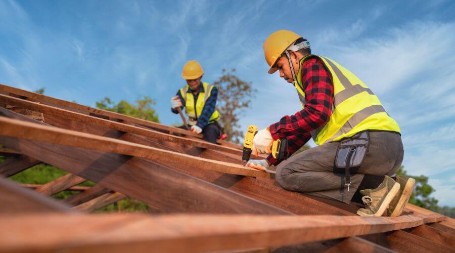 Professional Flat Roofing Installation services in Plainfield, CT